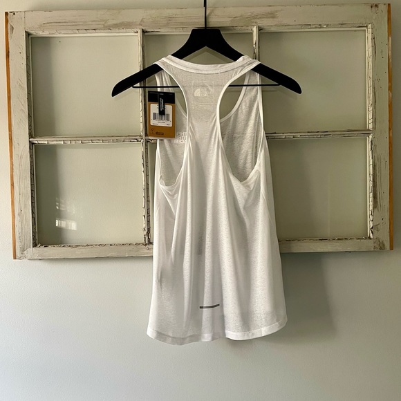 NWT - The North Face Sunriser Tank - Picture 6 of 12